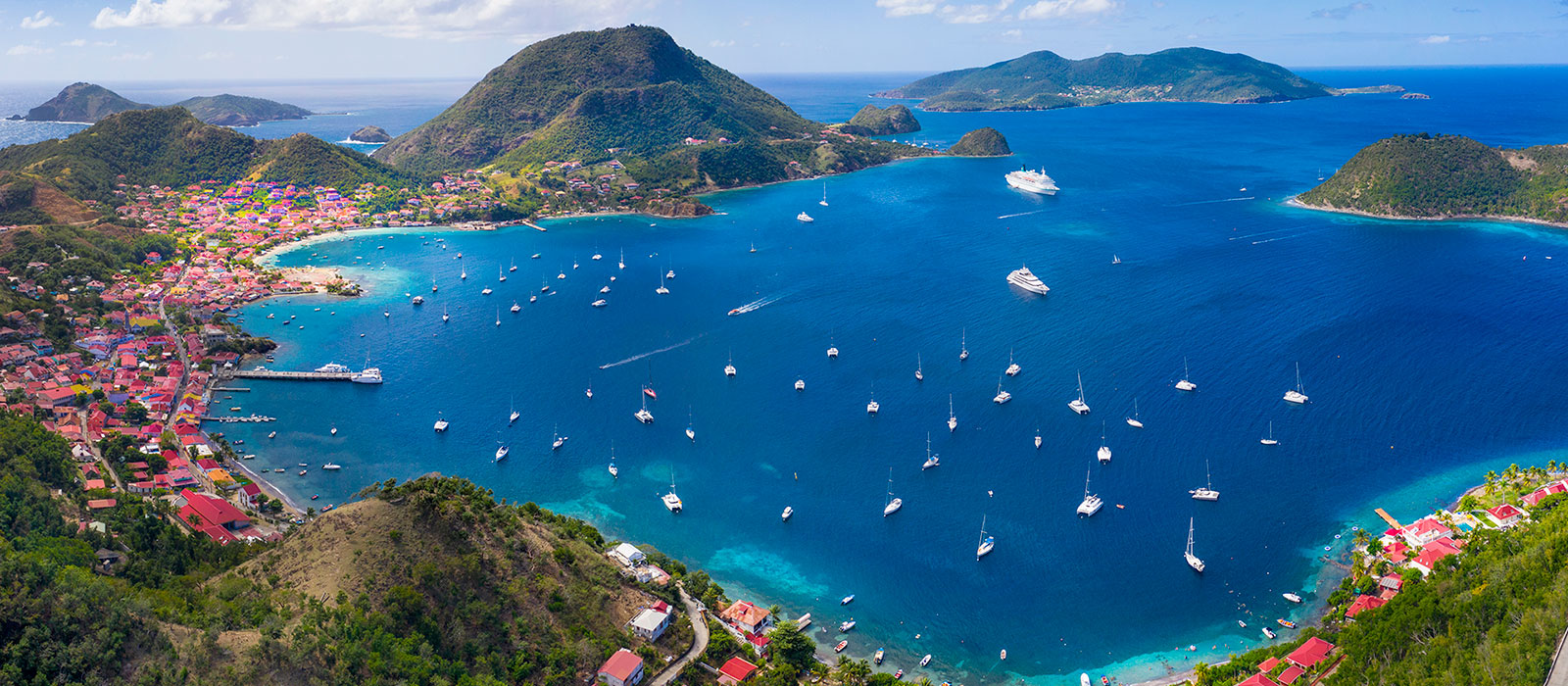 Vue sur la Baie des Saintes, Terre-de-haut en Guadeloupe